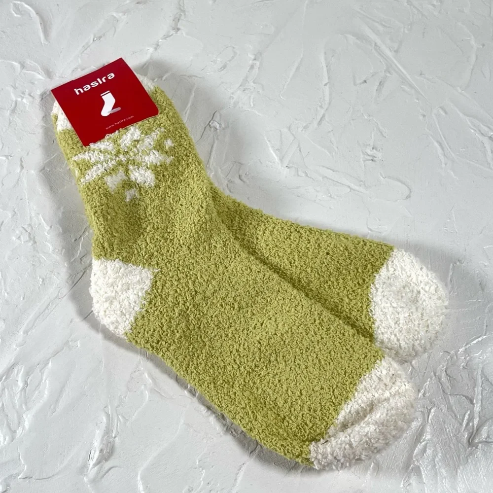 *NWT Bundle Fuzzy Holiday Socks